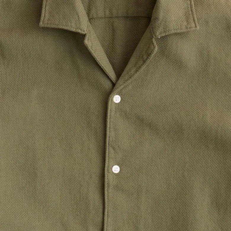 Short-sleeve textured cotton camp-collar shirt