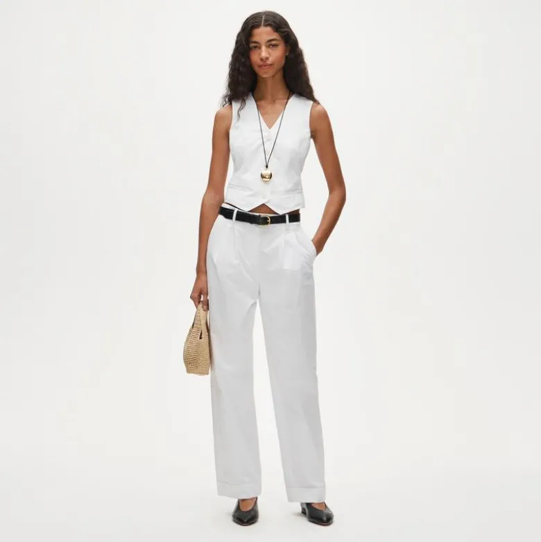 Shrunken V-neck vest top