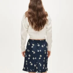 Side-ruffle slip skirt in viscose charmeuse floral