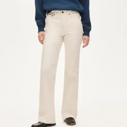 Slim bootcut jean