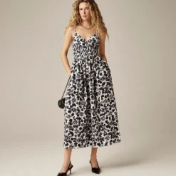 Smocked-waist V-neck dress in floral print