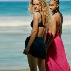 Squareneck bikini top