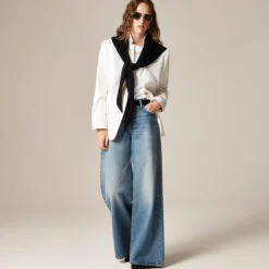 Standing collar blazer in wool-blend flannel