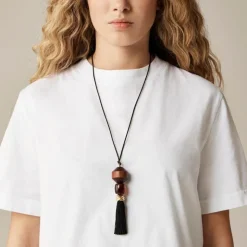 Tassel necklace with wood beads
