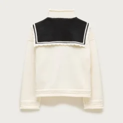 The Rollneck™ by Tanner Fletcher