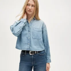 Étienne cropped button-up shirt in chambray