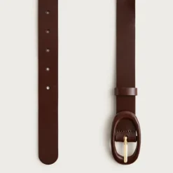 Tonal buckle belt in leather