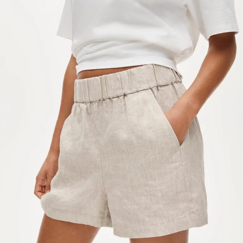 Tropez short in linen