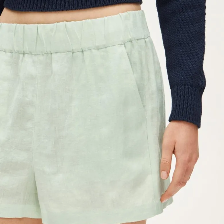 Tropez short in linen