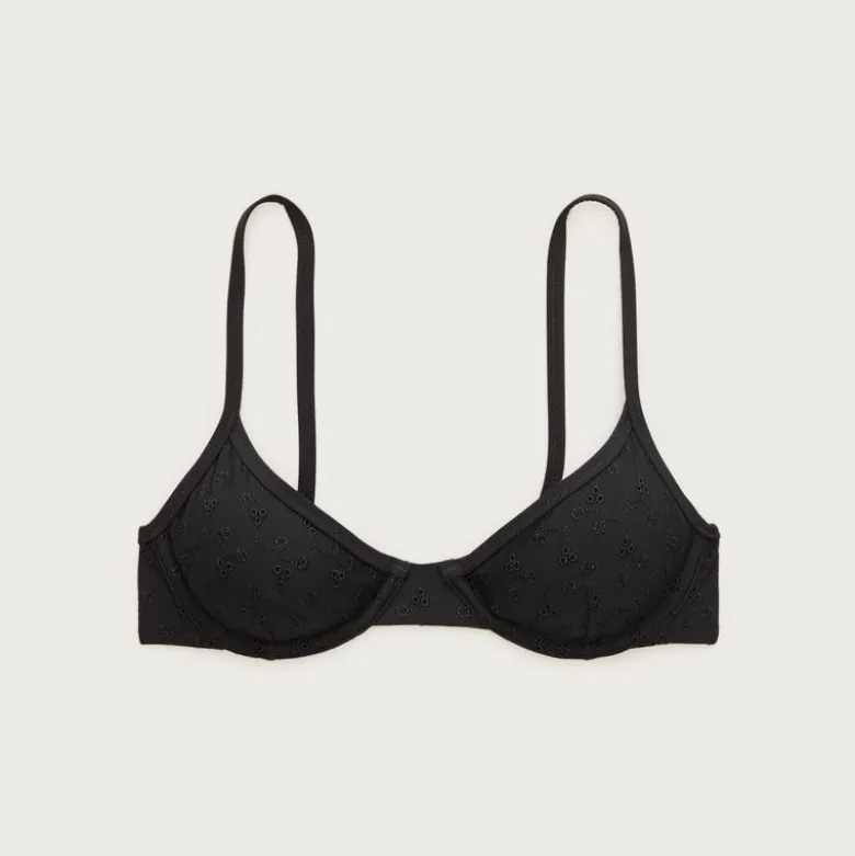 Underwire eyelet bikini top
