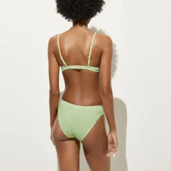 Underwire eyelet bikini top