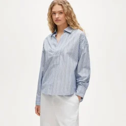 V-neck popover shirt in striped cotton poplin