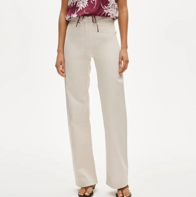 Wide-leg trouser in chino