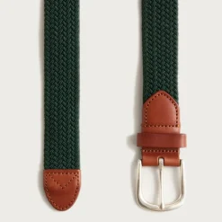 Woven elastic belt with round buckle