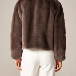 Zip-up jacket in faux fur